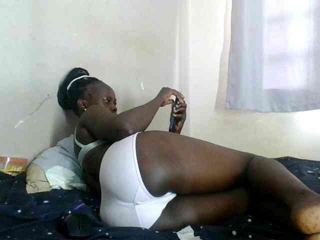 Bubbly254 webcam