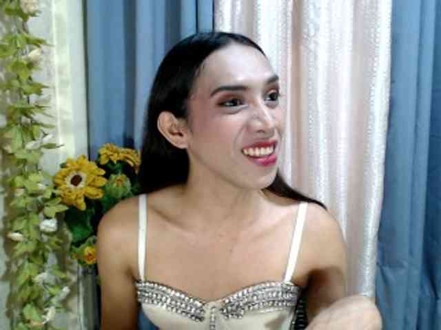 HORNYtsJHANA Live Webcam on BongaCams