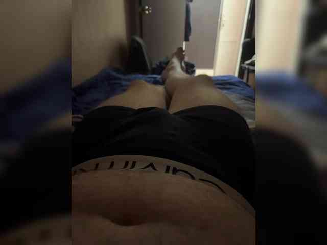 Shxhcrru Live Webcam on BongaCams