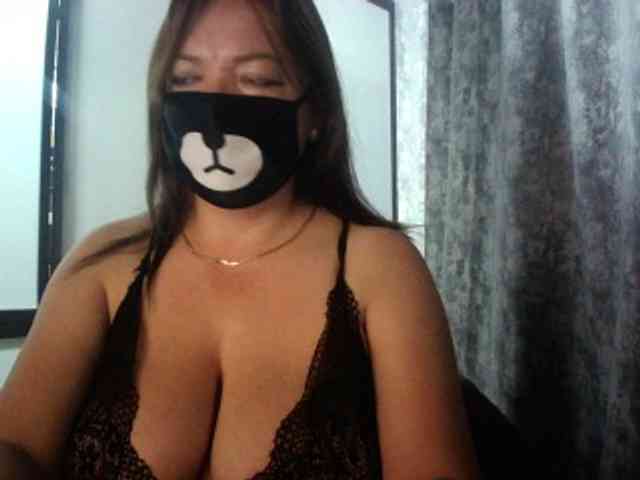 Dasha-Milasha Live Webcam on BongaCams