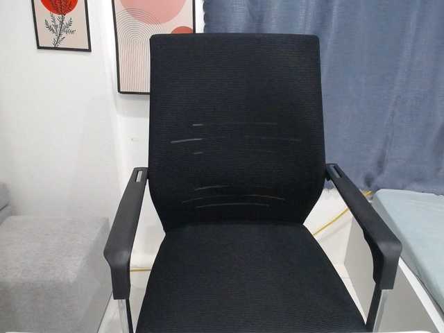 yana--99's BongaCams show and profile