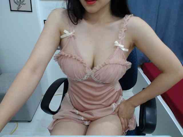yana--99 webcam