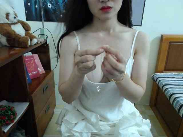 yana--99 webcam