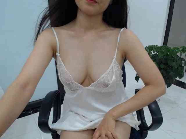 yana--99 webcam