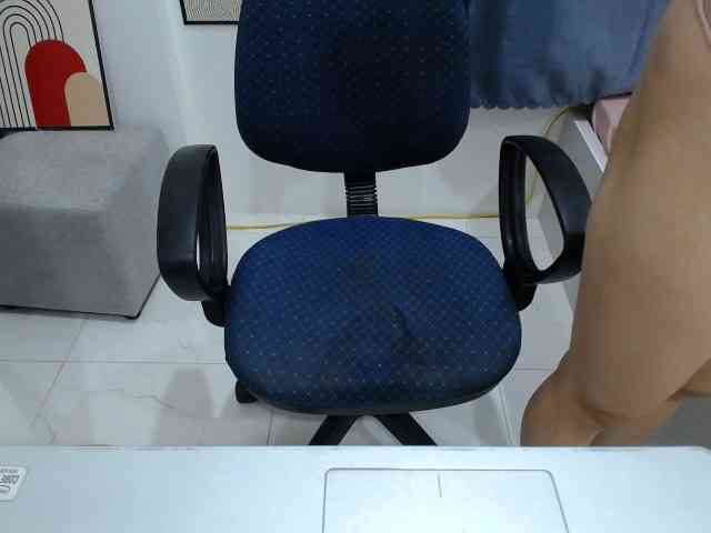 yana--99 webcam