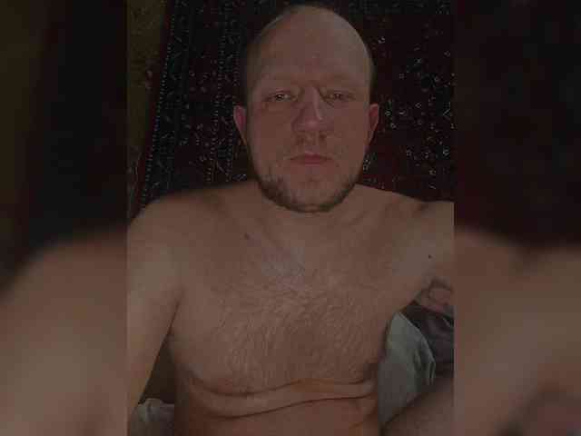 Dmitriy-33 Live Webcam on BongaCams