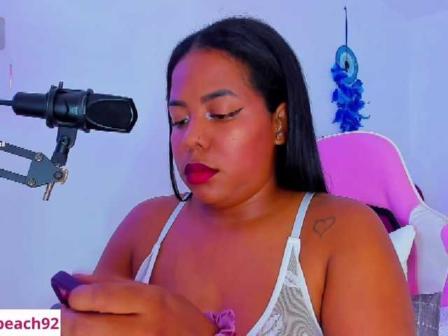 sammypeach webcam bongacams model stream image