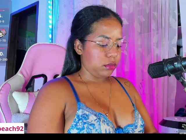 sammypeach webcam
