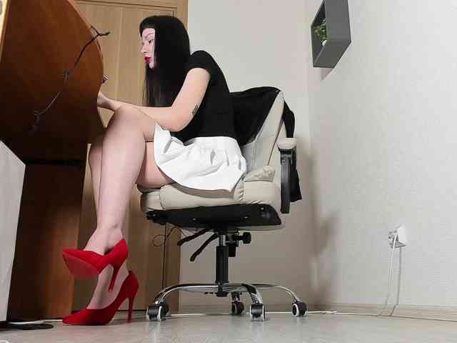 mistressvictoria webcam