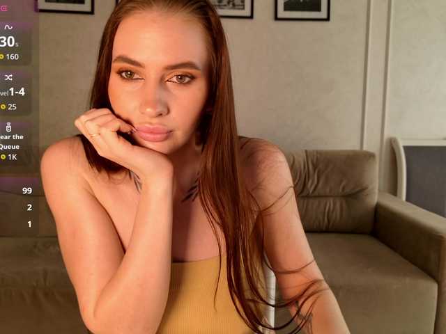 -moon-girl-18's BongaCams show and profile