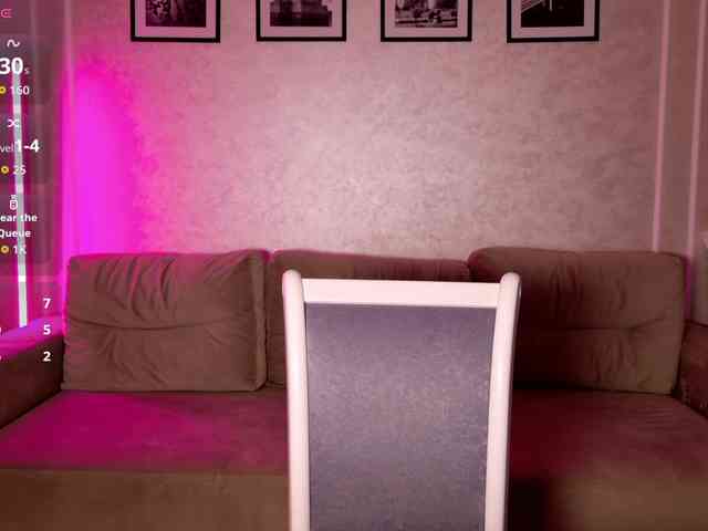 -moon-girl-18 webcam