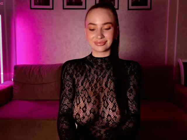 -moon-girl-18 webcam