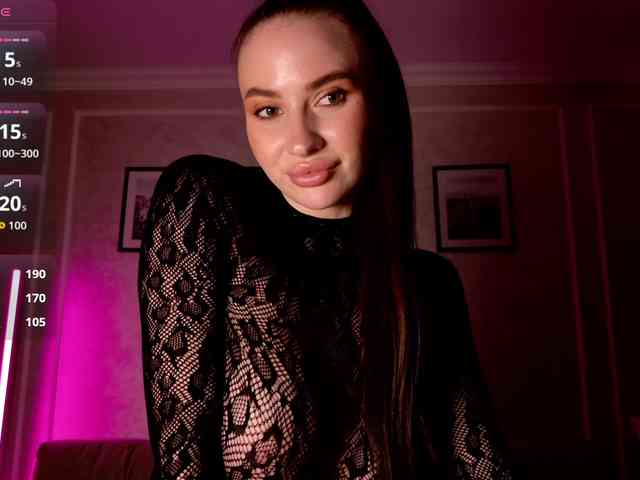 -moon-girl-18 webcam