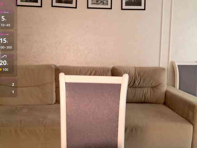 -moon-girl-18 webcam