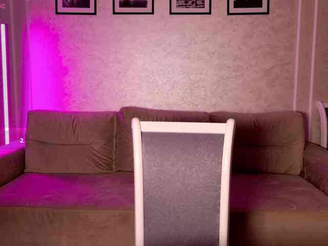 -moon-girl-18 webcam