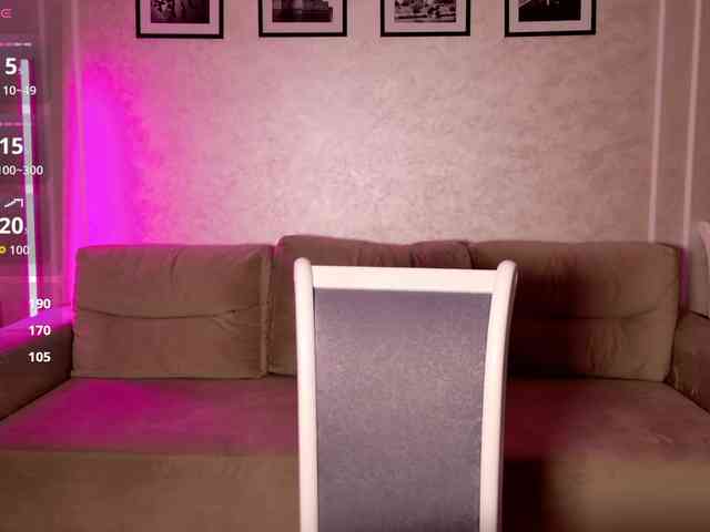 -moon-girl-18 webcam