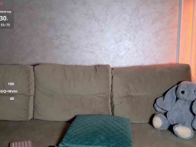 -moon-girl-18 webcam