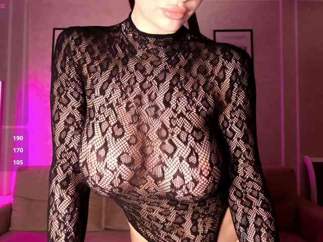 -moon-girl-18 webcam