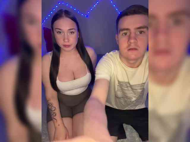 purplewife Live Webcam on BongaCams
