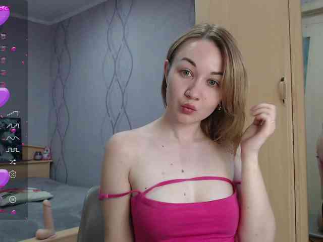 DaddysSluttyGirl webcam