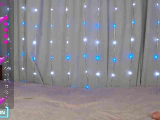 DaddysSluttyGirl Live Webcam on BongaCams