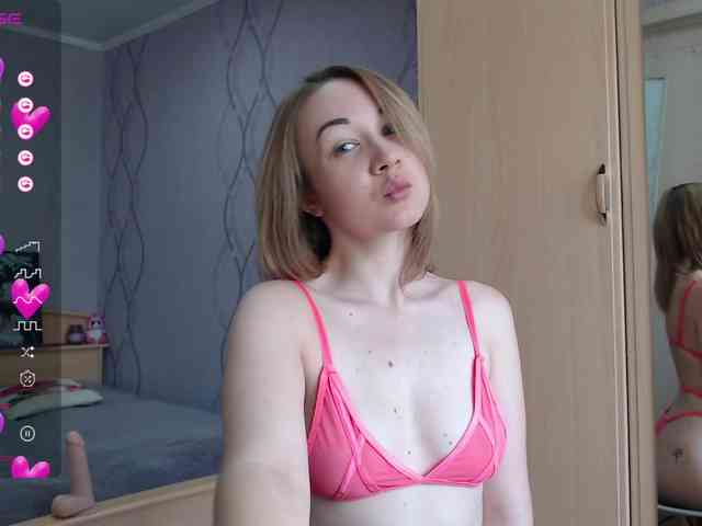 DaddysSluttyGirl webcam