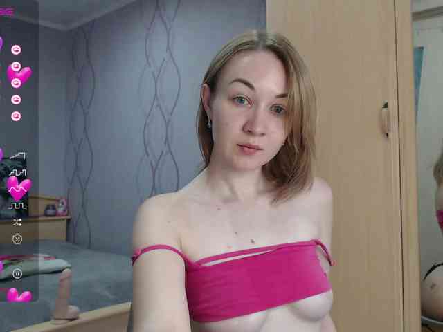 DaddysSluttyGirl webcam