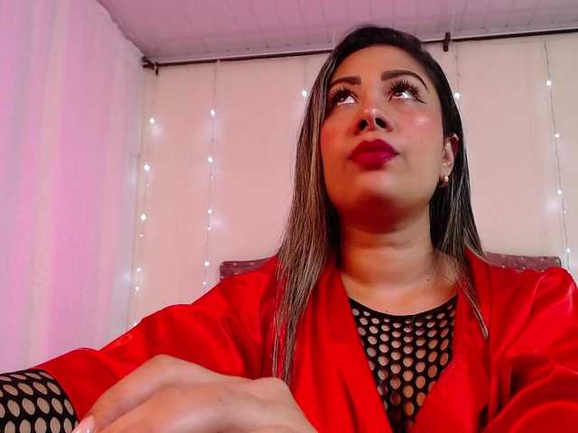 KloeFernandez's BongaCams show and profile