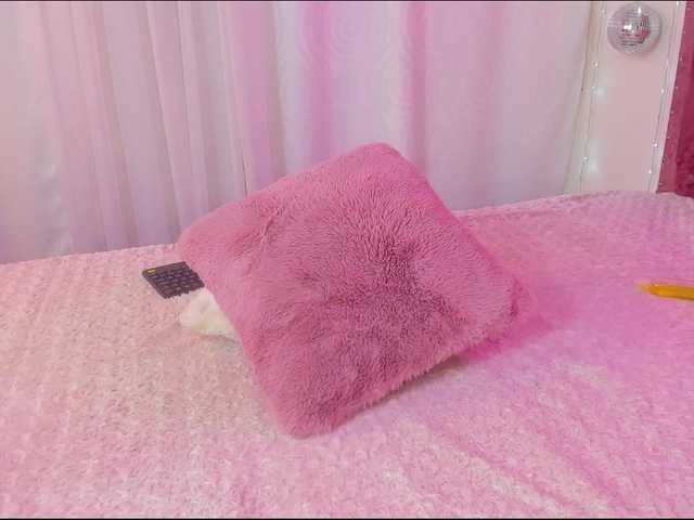 KloeFernandez's BongaCams show and profile