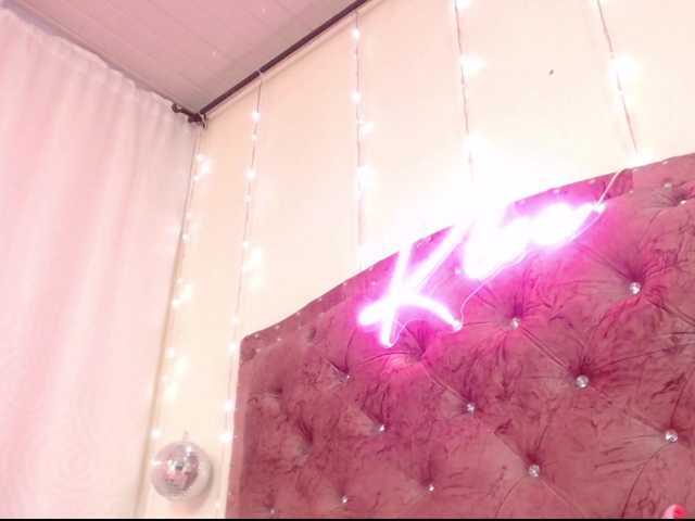 KloeFernandez's BongaCams show and profile