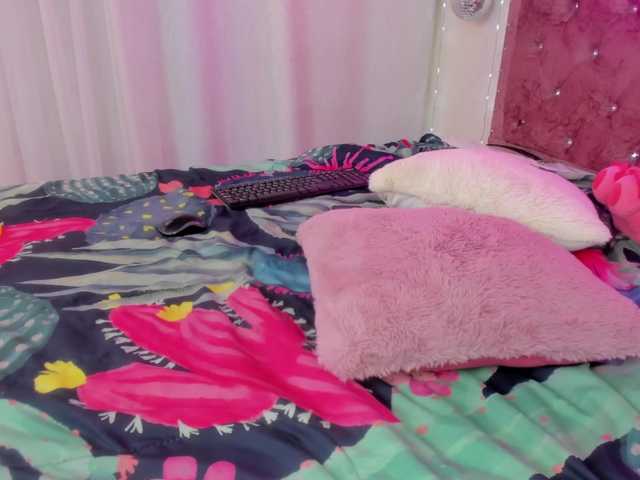 KloeFernandez's BongaCams show and profile