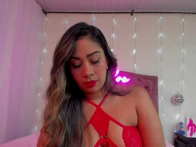 KloeFernandez's BongaCams show and profile