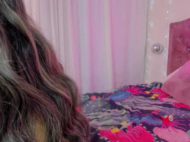 KloeFernandez's BongaCams show and profile