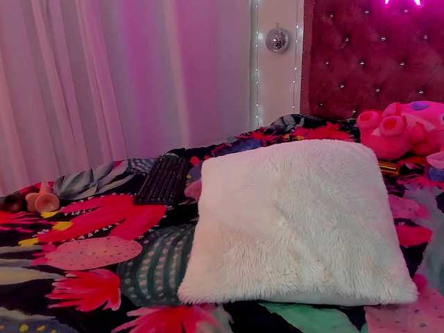 KloeFernandez's BongaCams show and profile