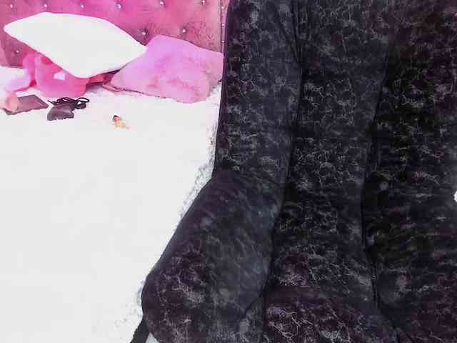 KloeFernandez webcam