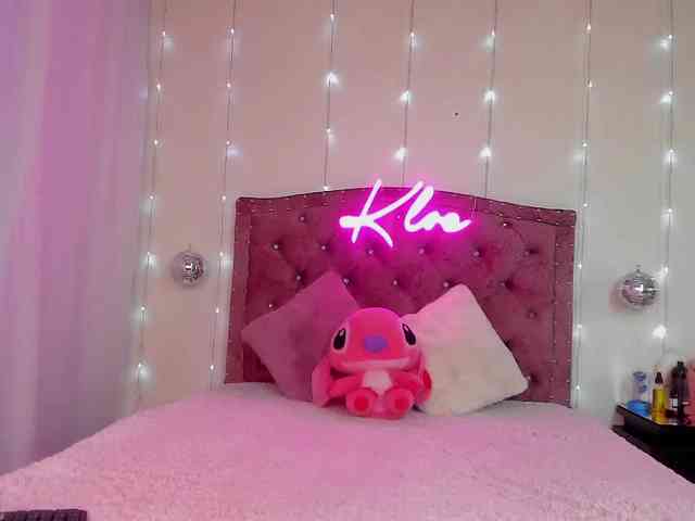 KloeFernandez webcam