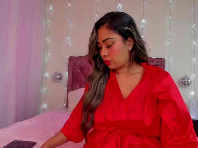 KloeFernandez webcam