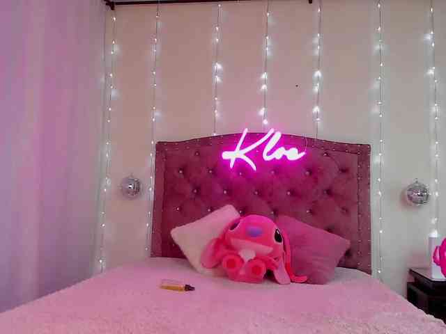 KloeFernandez webcam