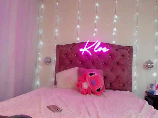 KloeFernandez webcam