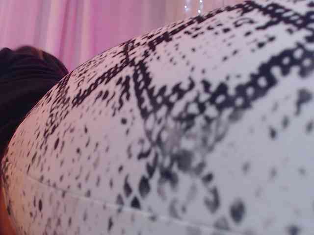 KloeFernandez webcam