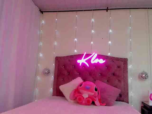 KloeFernandez webcam