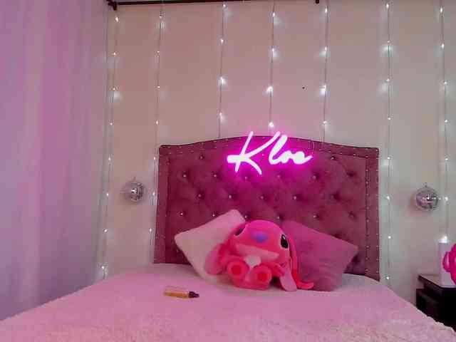 KloeFernandez webcam