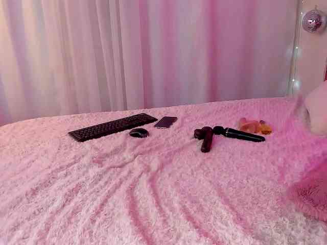 KloeFernandez webcam