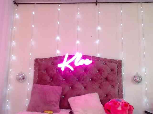 KloeFernandez webcam