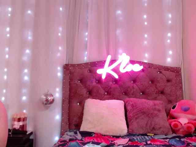 KloeFernandez webcam