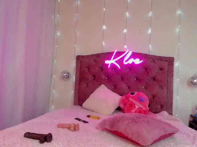 KloeFernandez webcam