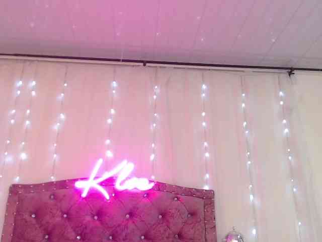 KloeFernandez webcam