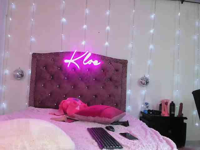 KloeFernandez webcam