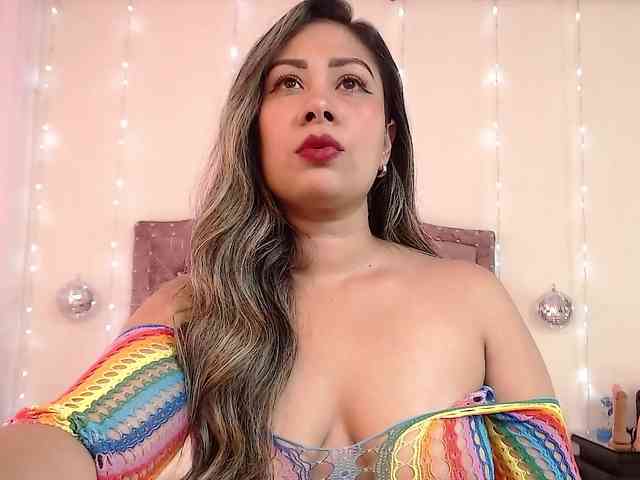 KloeFernandez webcam