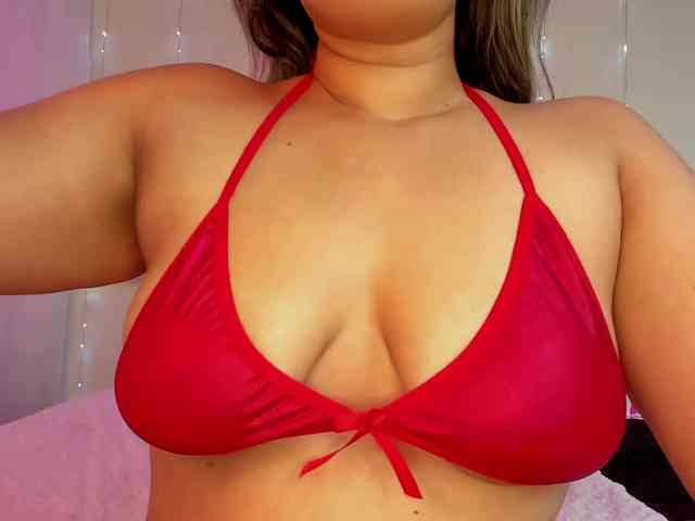 KloeFernandez webcam